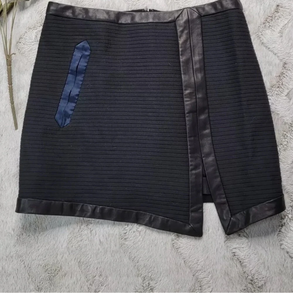 Rag Bone Wool Blend Lamb Leather Trim Silk Accent Mini Skirt Size 10 - Picture 11 of 11